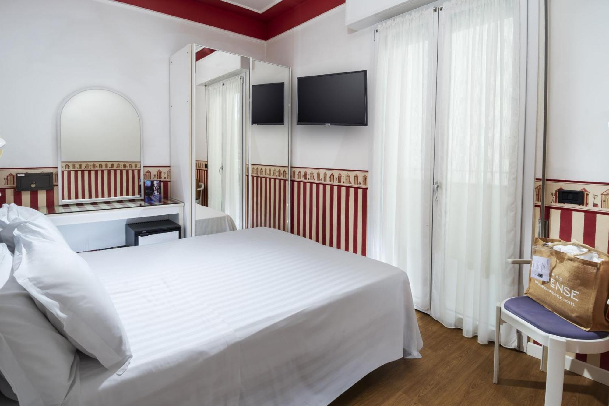 Hotel Estense Gatteo a Mare Zewnętrze zdjęcie